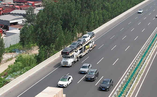 富蕴高速公路汽车救援